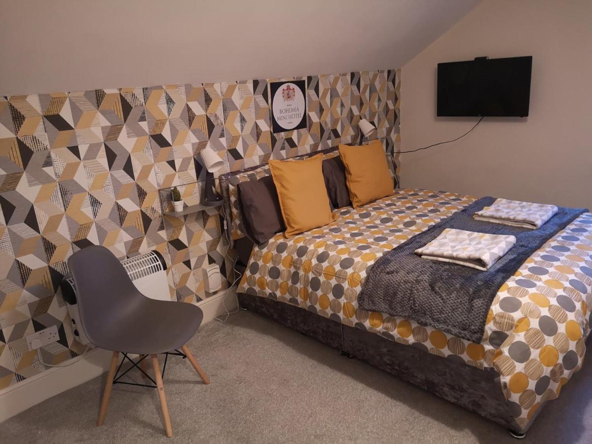 Mini Leeds 3*